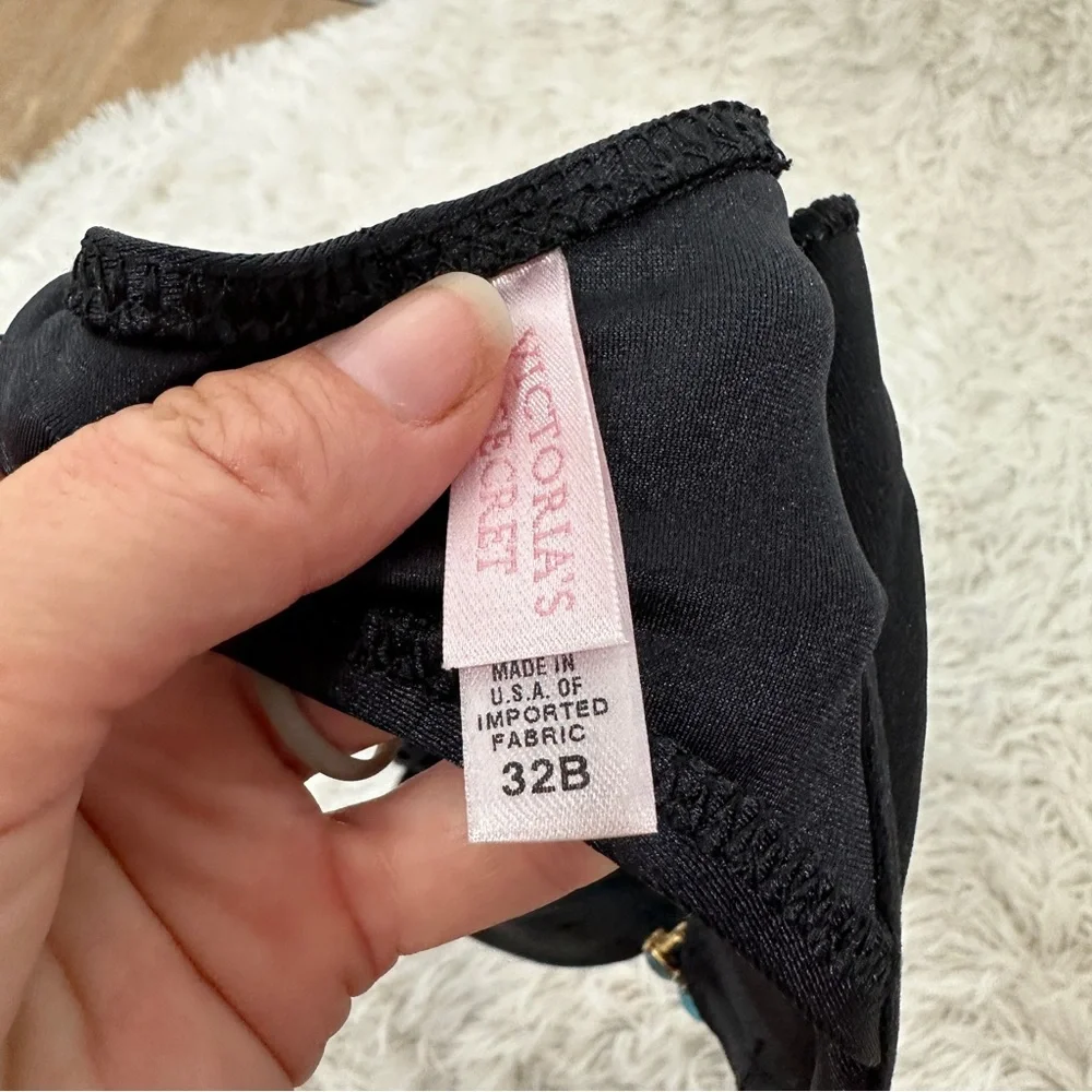Victorias Secret Black Halter Bikini Swim Top 32B